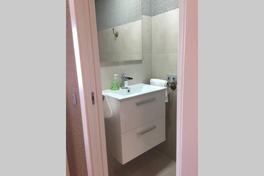 Imagen Suite Seville Exterior photo