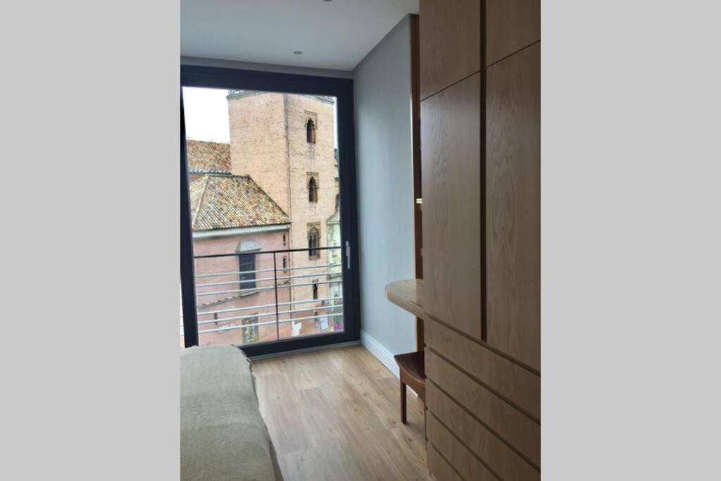 Imagen Suite Seville Exterior photo